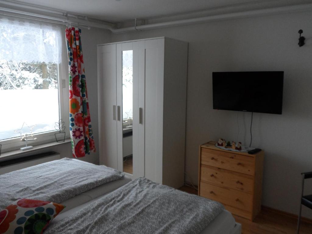 Ferienwohnung Ortlieb room 1